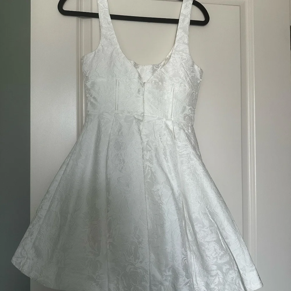 ShowPo STEPHANE MINI DRESS - Picture 4 of 6